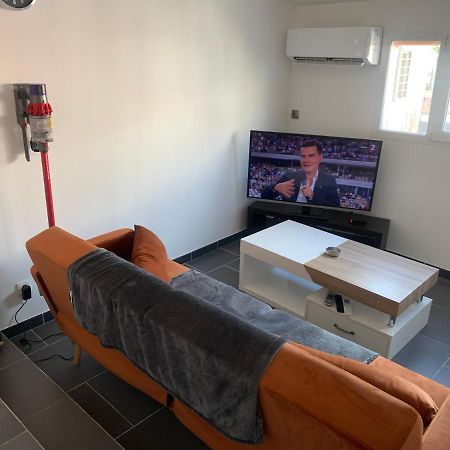 Skynet Apartment Marseille Luaran gambar